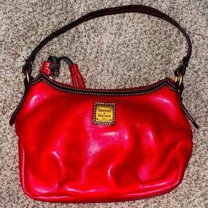 ✨♥️ Vintage Dooney & Bourke Florentine Leather Tassel Shoulder Bag ♥️✨